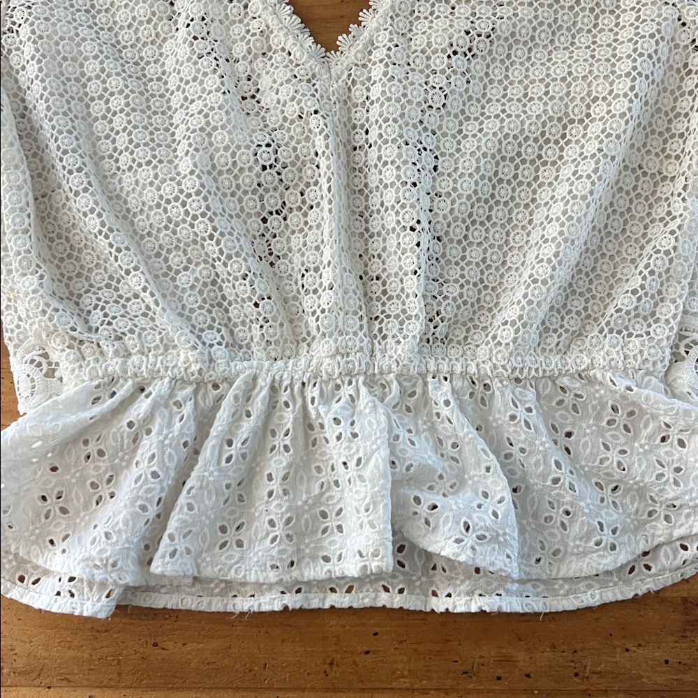 Abercrombie & Fitch Crochet Blouse size L - Picture 7 of 13